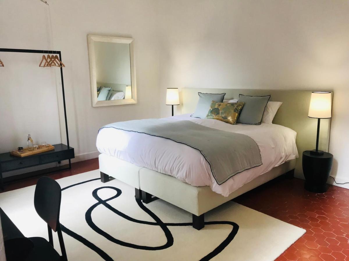 La Chapelle Sur La Sorgue Bed & Breakfast ลีล-ซูร์-ลา-ซอร์ก ภายนอก รูปภาพ