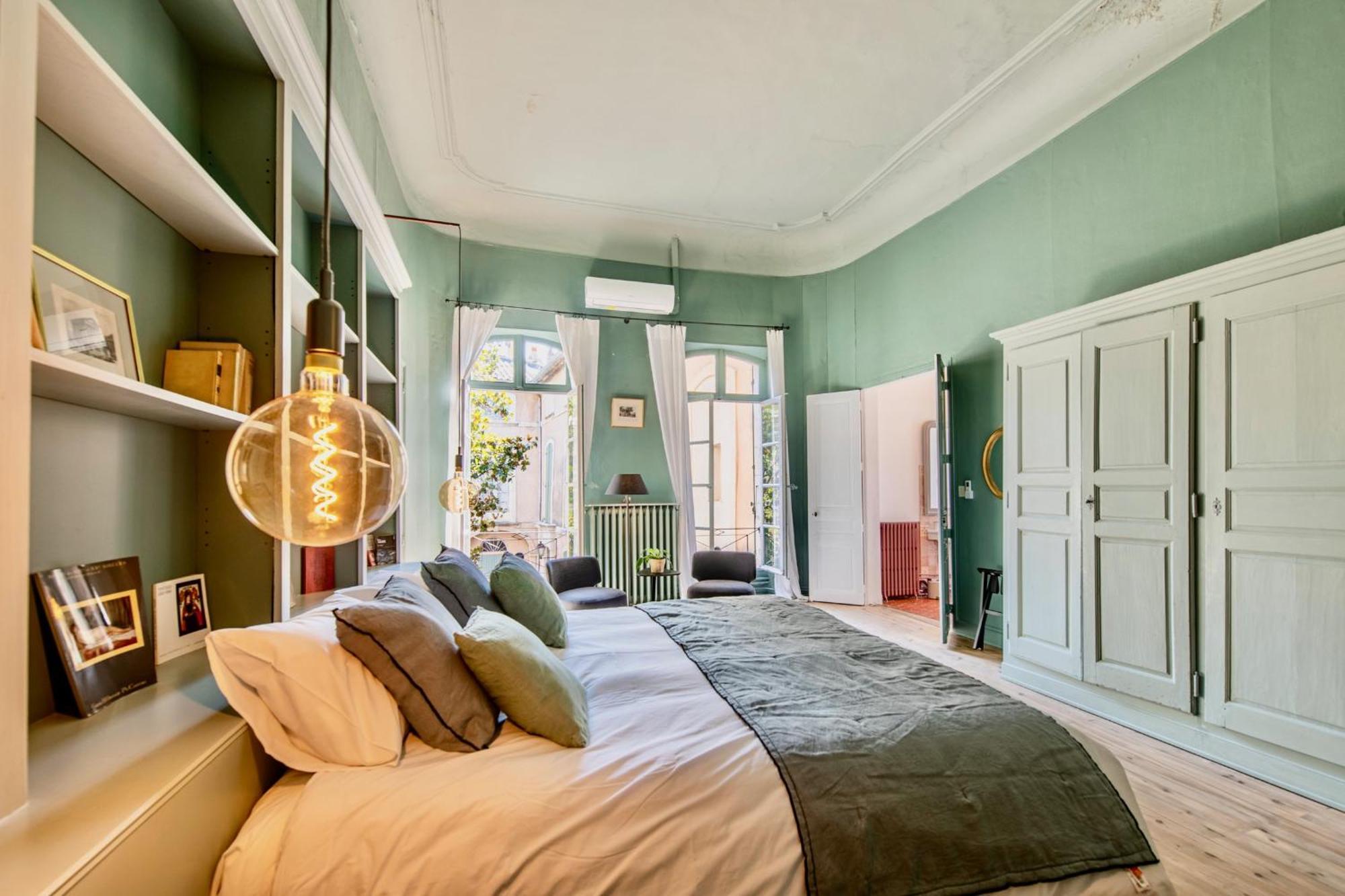 La Chapelle Sur La Sorgue Bed & Breakfast ลีล-ซูร์-ลา-ซอร์ก ภายนอก รูปภาพ