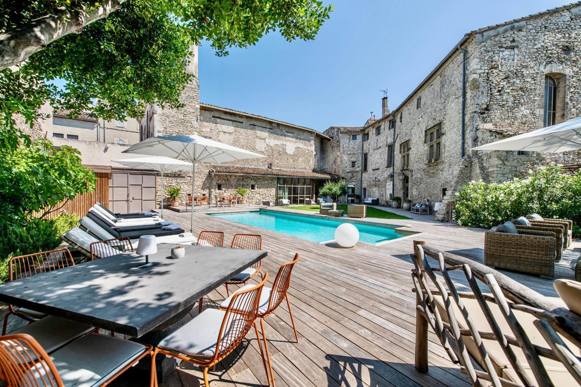 La Chapelle Sur La Sorgue Bed & Breakfast ลีล-ซูร์-ลา-ซอร์ก ภายนอก รูปภาพ