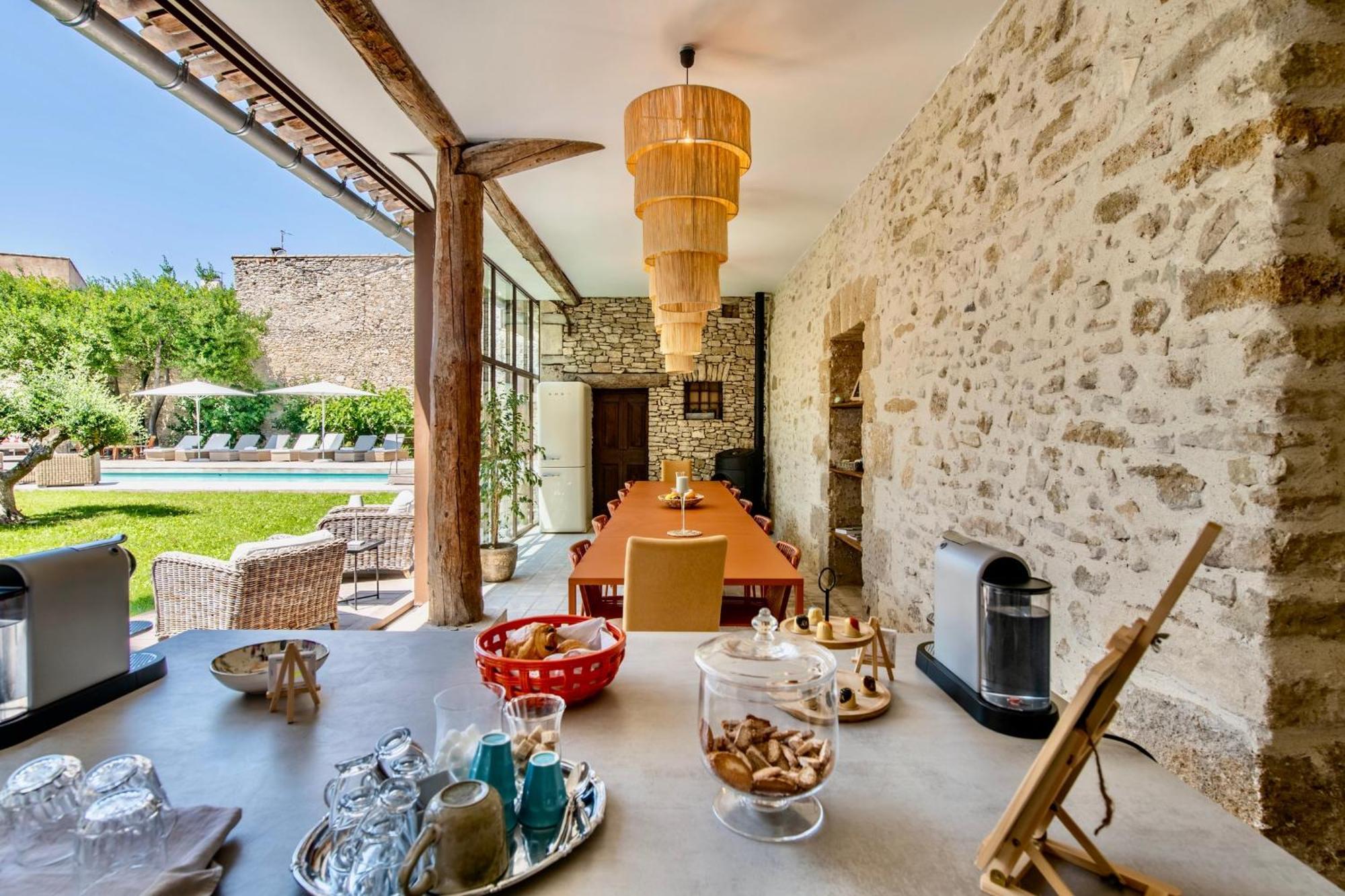 La Chapelle Sur La Sorgue Bed & Breakfast ลีล-ซูร์-ลา-ซอร์ก ภายนอก รูปภาพ