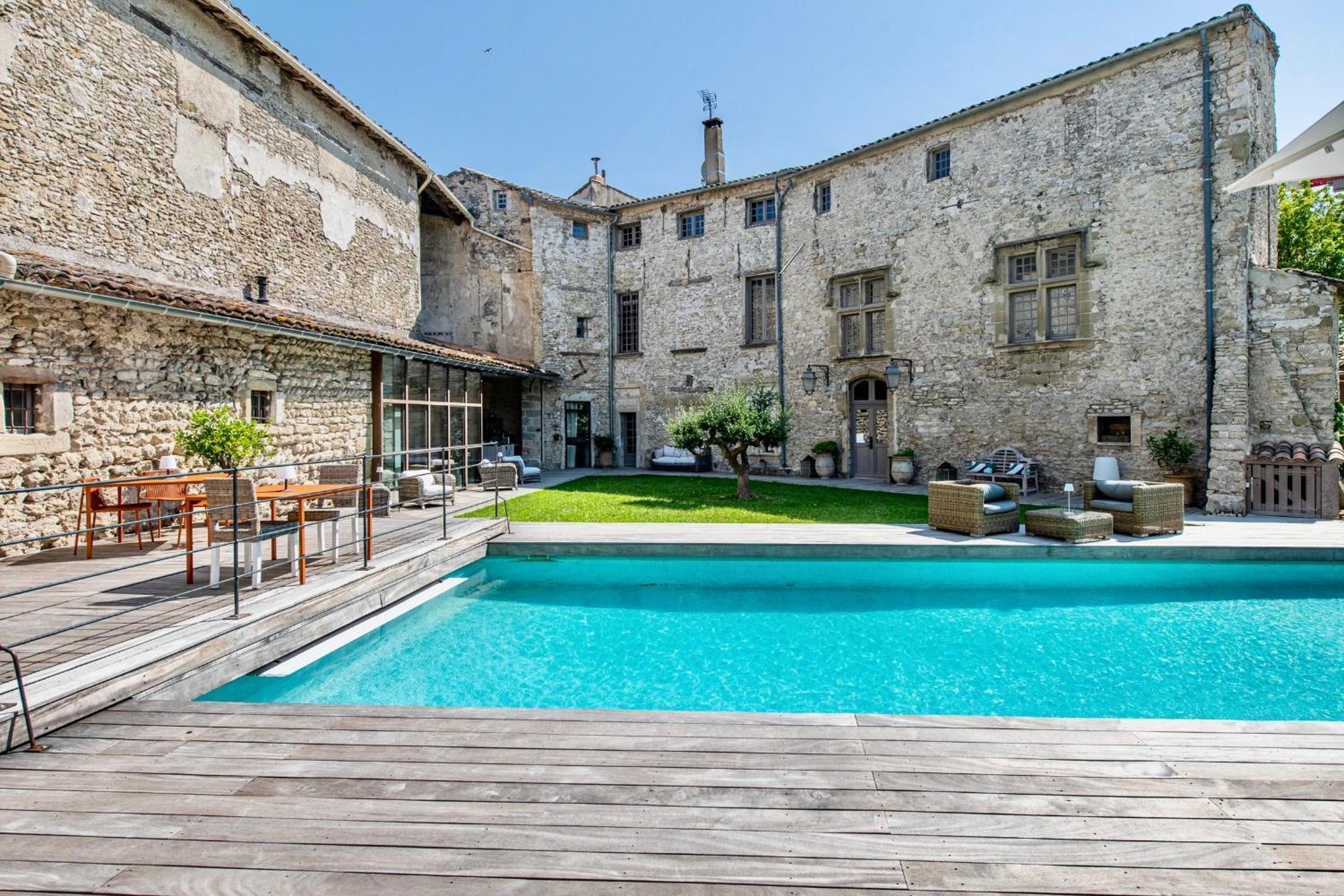 La Chapelle Sur La Sorgue Bed & Breakfast ลีล-ซูร์-ลา-ซอร์ก ภายนอก รูปภาพ