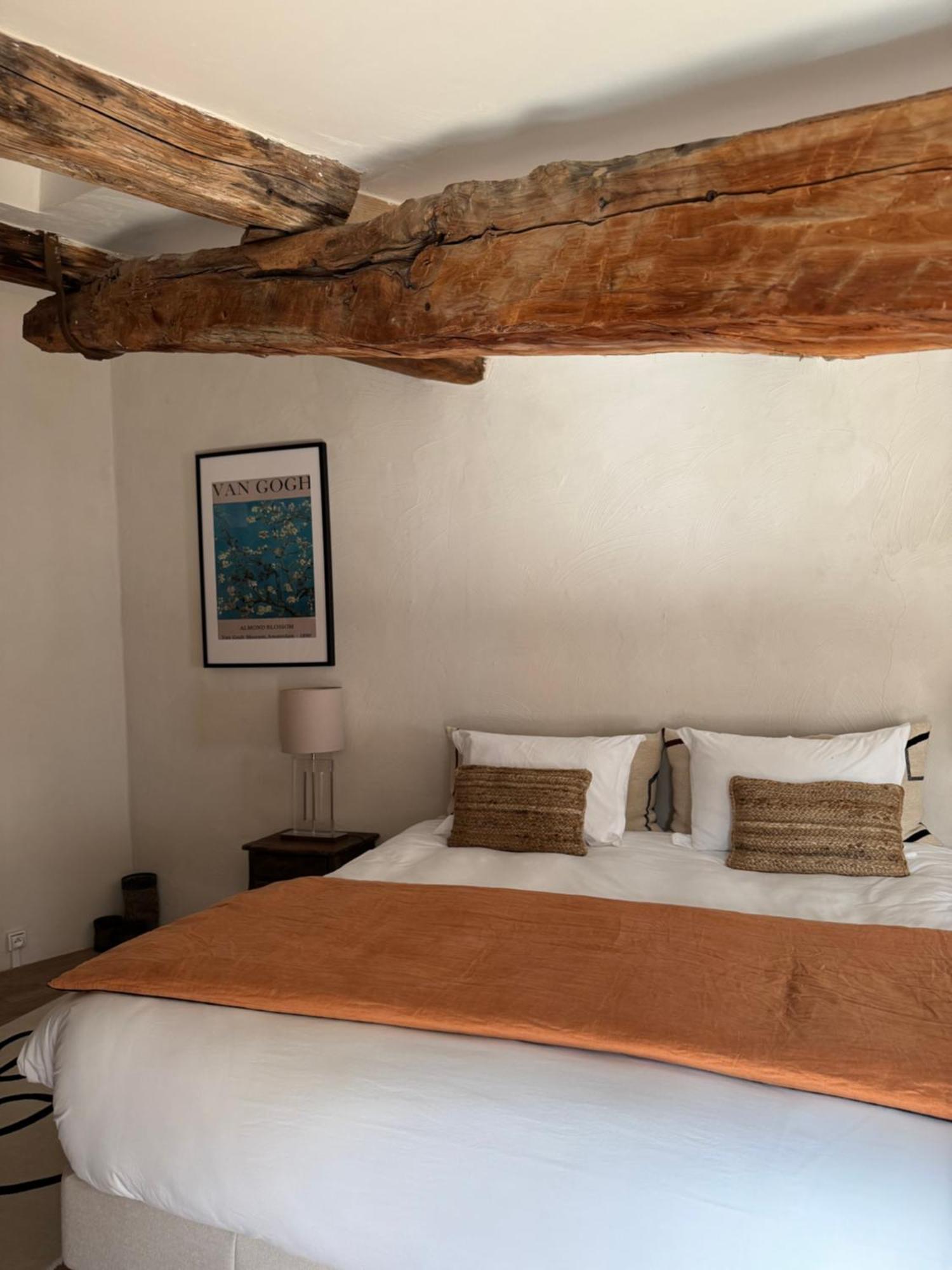 La Chapelle Sur La Sorgue Bed & Breakfast ลีล-ซูร์-ลา-ซอร์ก ภายนอก รูปภาพ