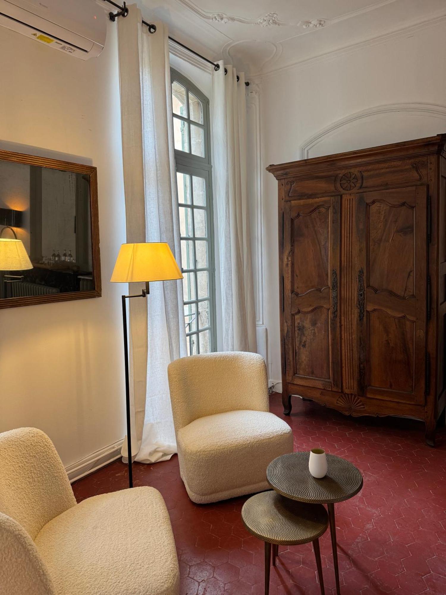 La Chapelle Sur La Sorgue Bed & Breakfast ลีล-ซูร์-ลา-ซอร์ก ภายนอก รูปภาพ